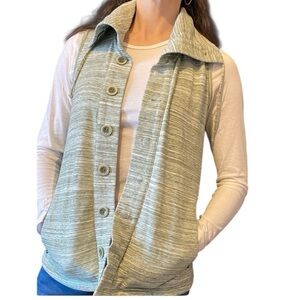Matilda Jane Button Down Vest. Heather Green. Zip Pockets. Draw String. Sz. XS